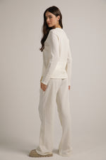 טישירט וואפל ארוכה עם פתח וי | קנת קול