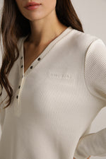 טישירט וואפל ארוכה עם פתח וי | קנת קול