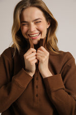 טישירט פולו ארוכה מבד וואפל | קנת קול