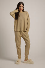 סווטשירט וואפל בגזרת אוברסייז | קנת קול