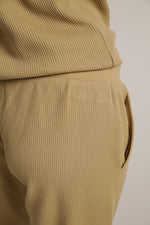 מכנסי ג'וגר בסריגת וואפל | קנת קול