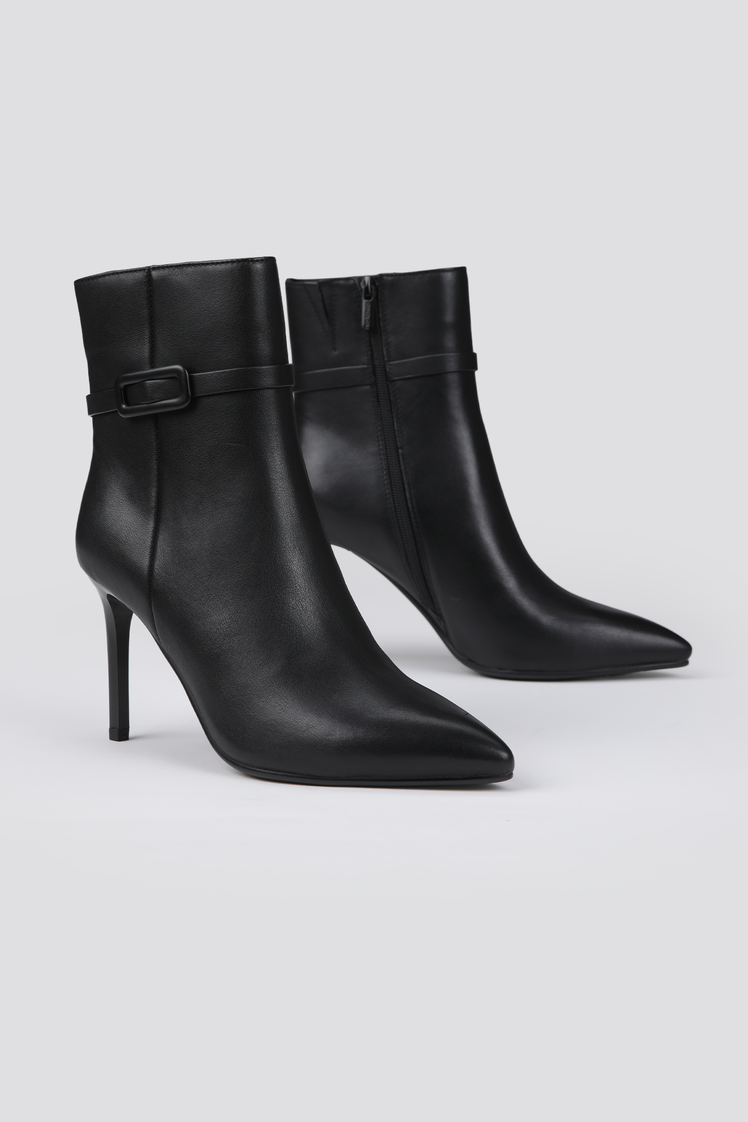 מגפוני עקב עור לנשים | קנת קול