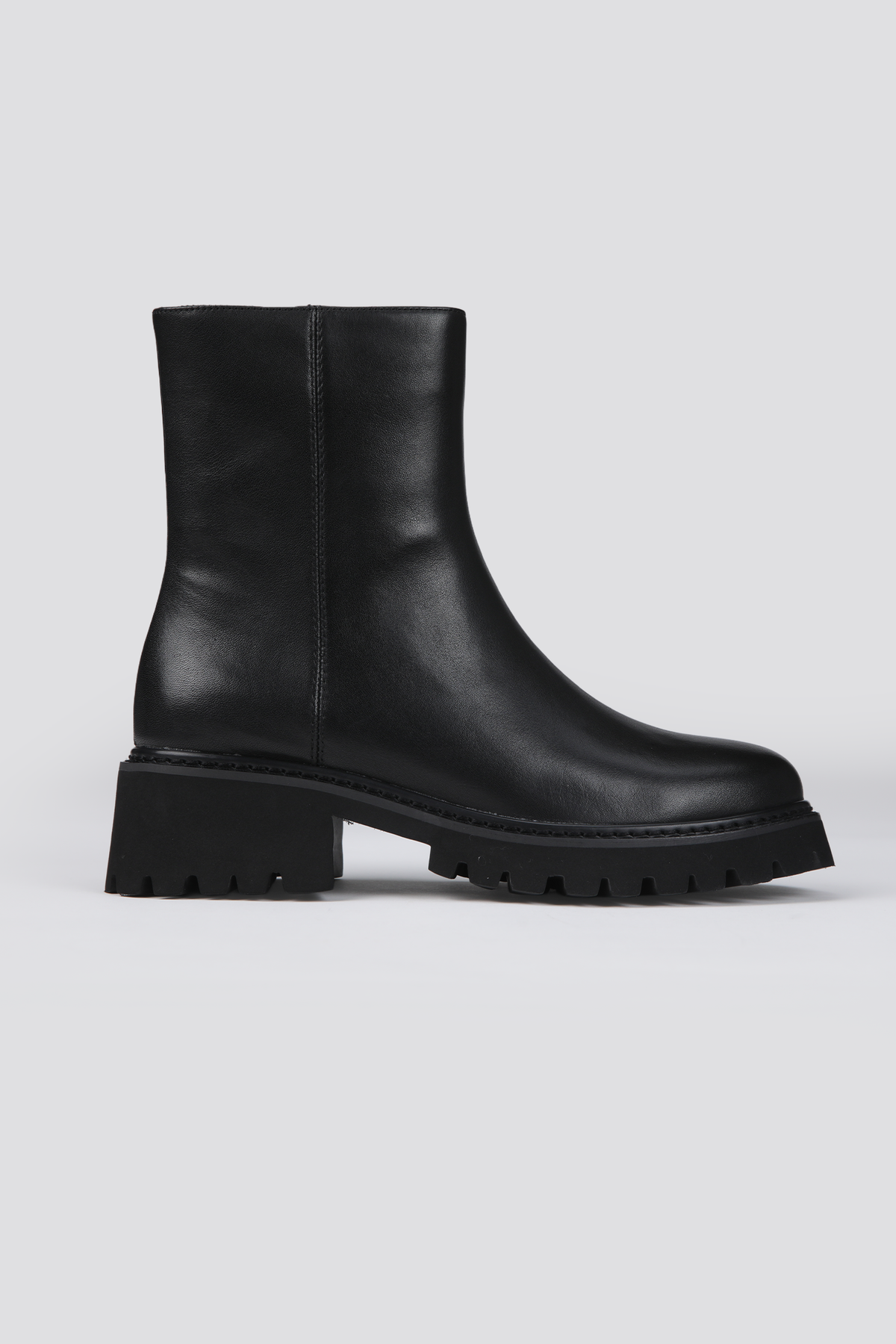 מגפוני עור עם סוליית טרקטור | קנת קול