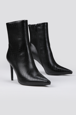 מגפוני עקב בעיצוב קרוקודיל | קנת קול