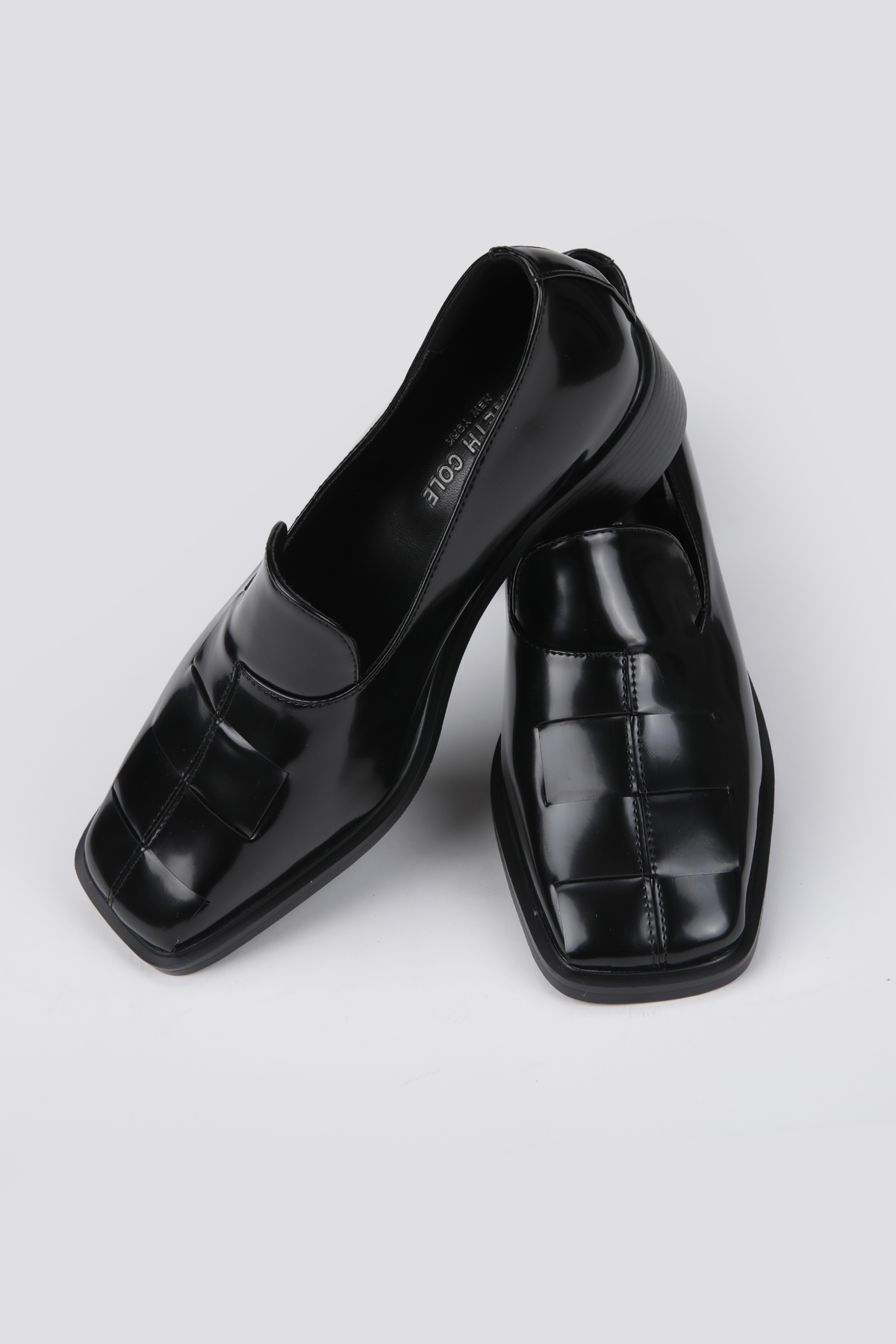 נעלי מוקסין עם עקב לנשים | קנת קול