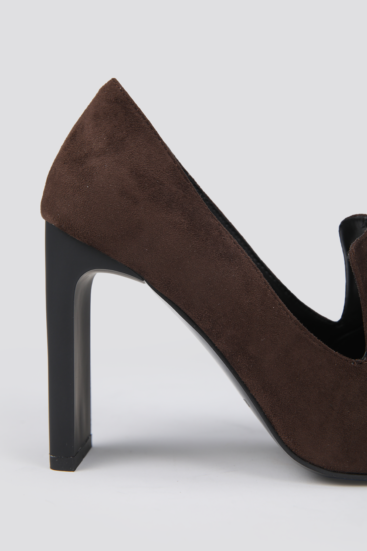 נעלי עקב עם פרנזים לנשים | קנת קול