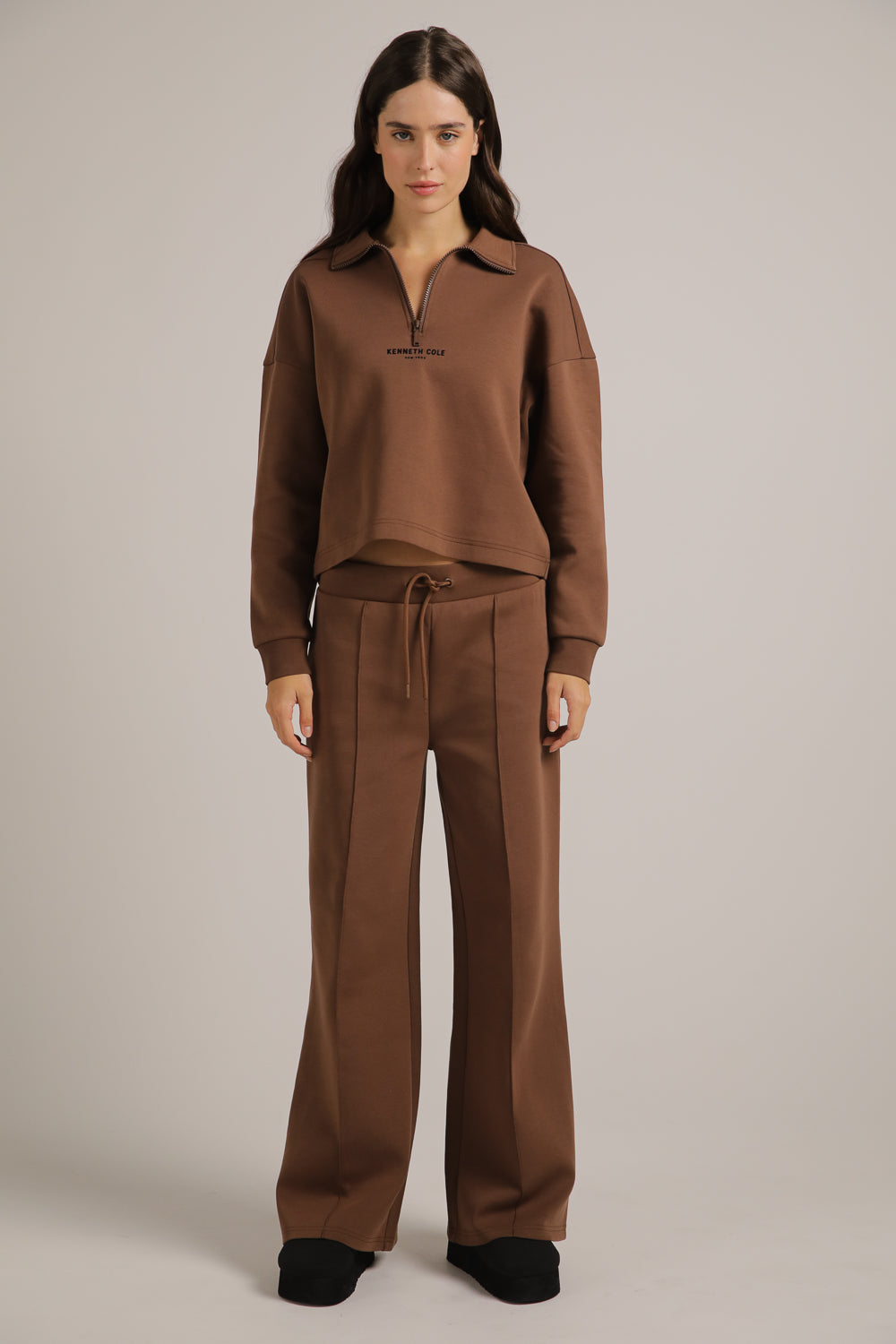 מכנסי טרנינג עם תפירה בולטת | קנת קול