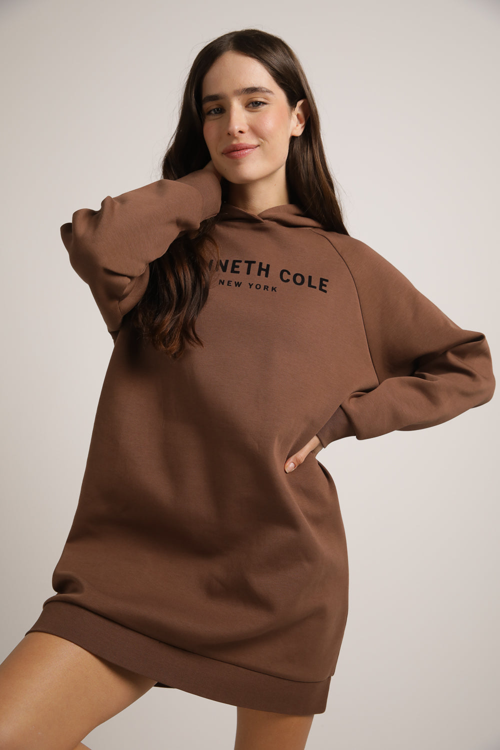 שמלת אינטרלוק עם קפוצ'ון | קנת קול