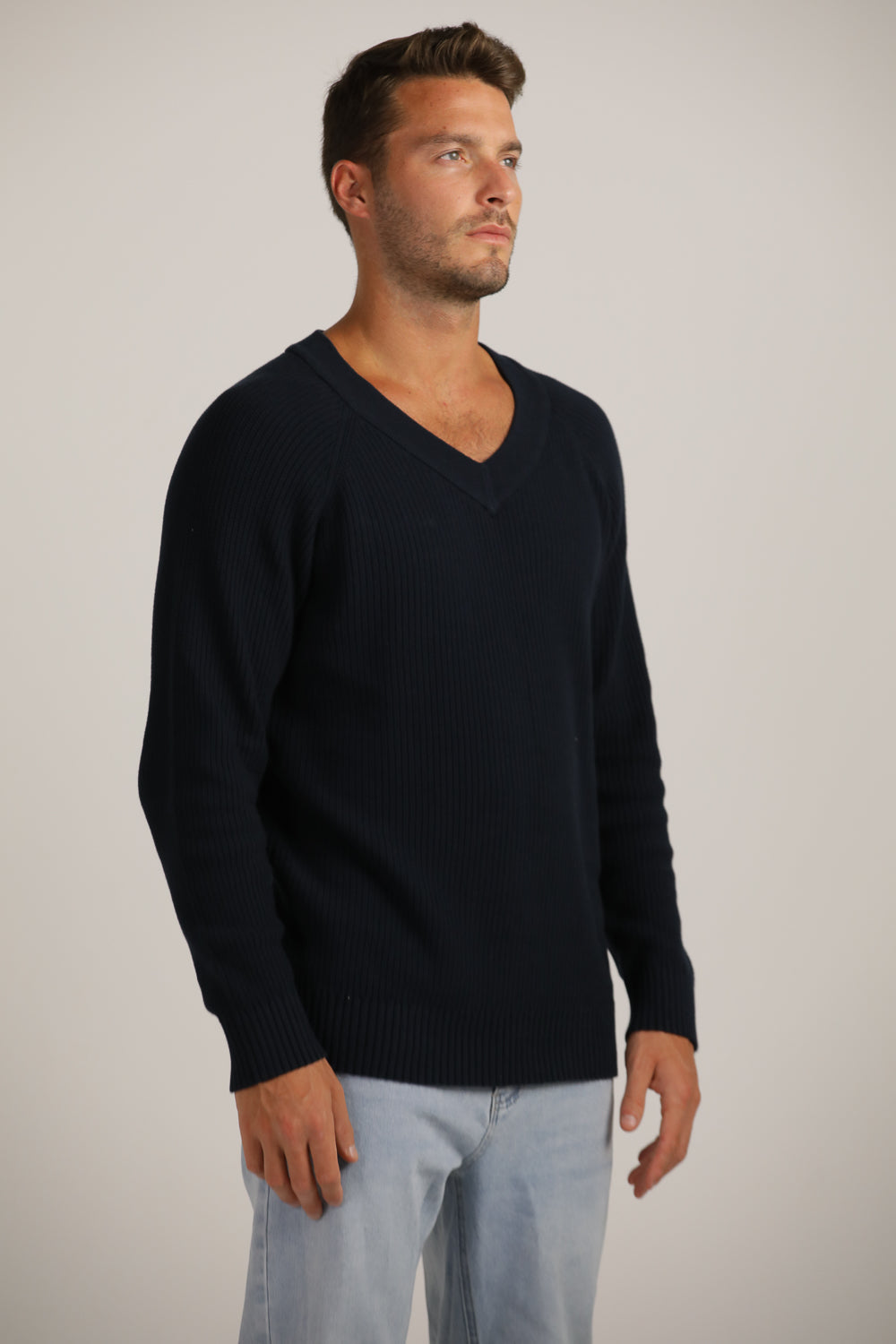 סריג רגלן צווארון וי | קנת קול