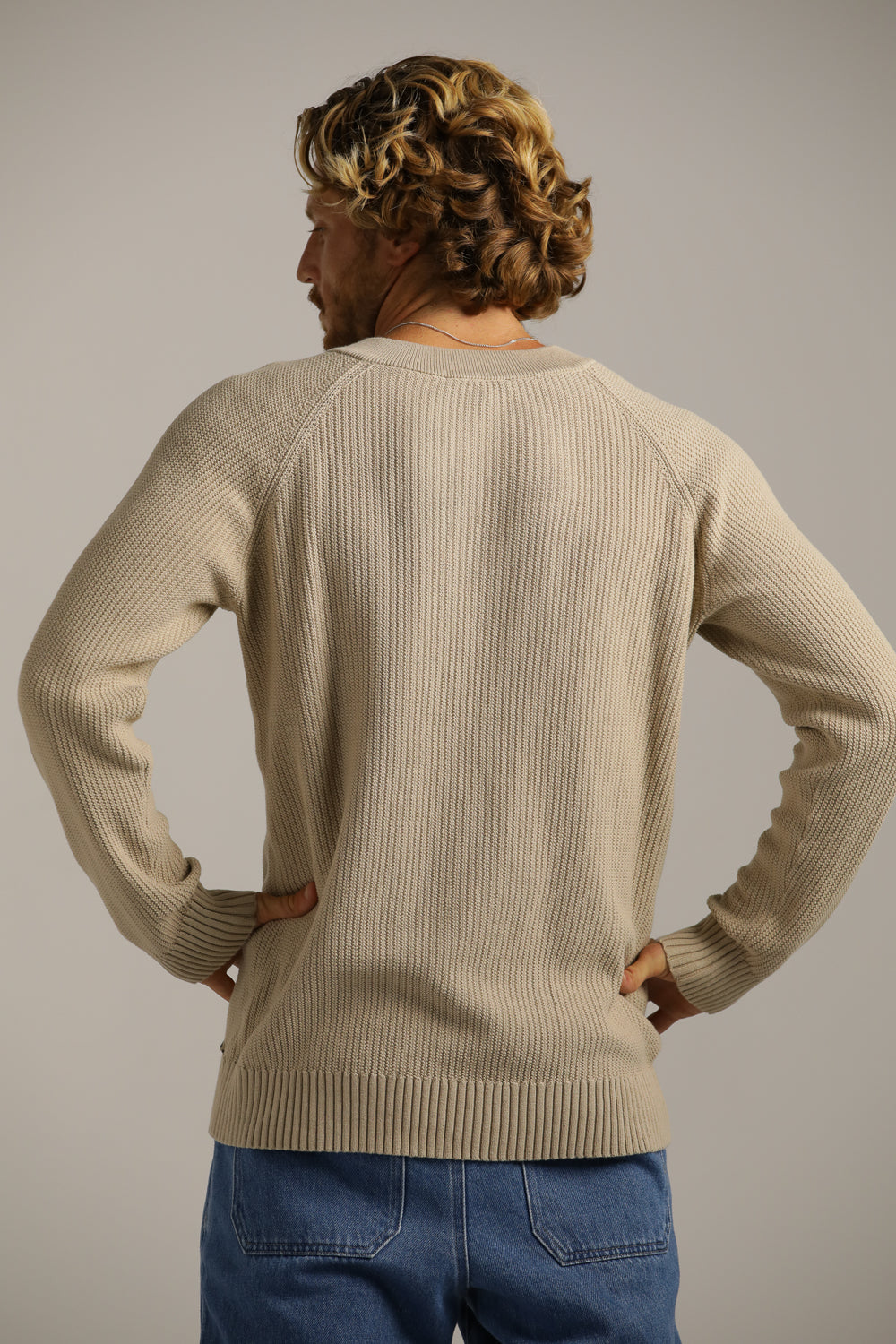 סריג רגלן צווארון וי | קנת קול