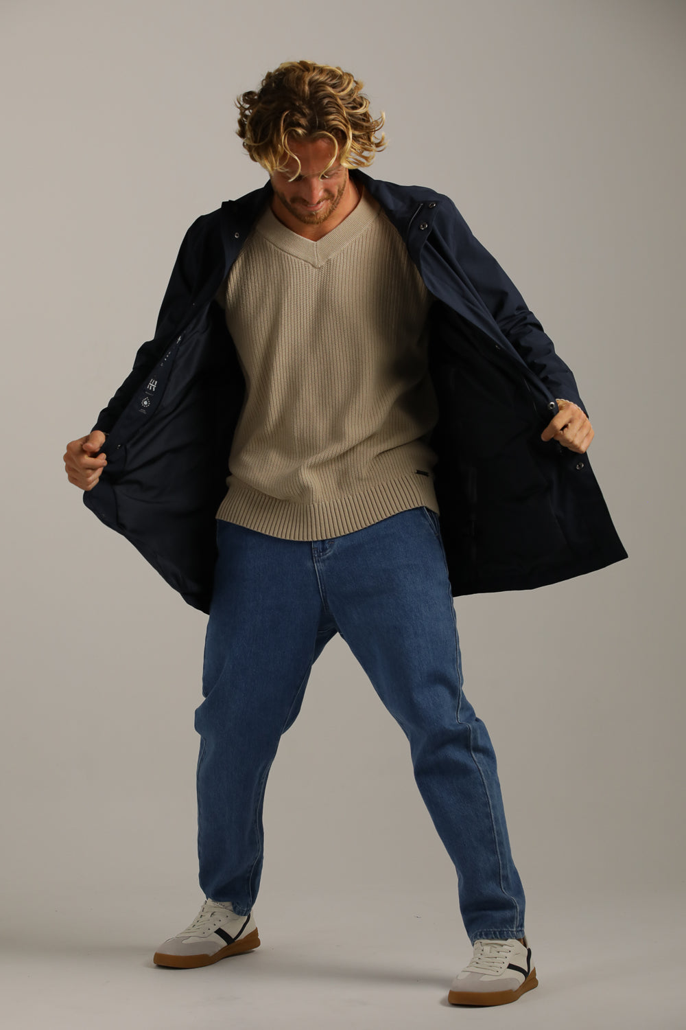 סריג רגלן צווארון וי | קנת קול