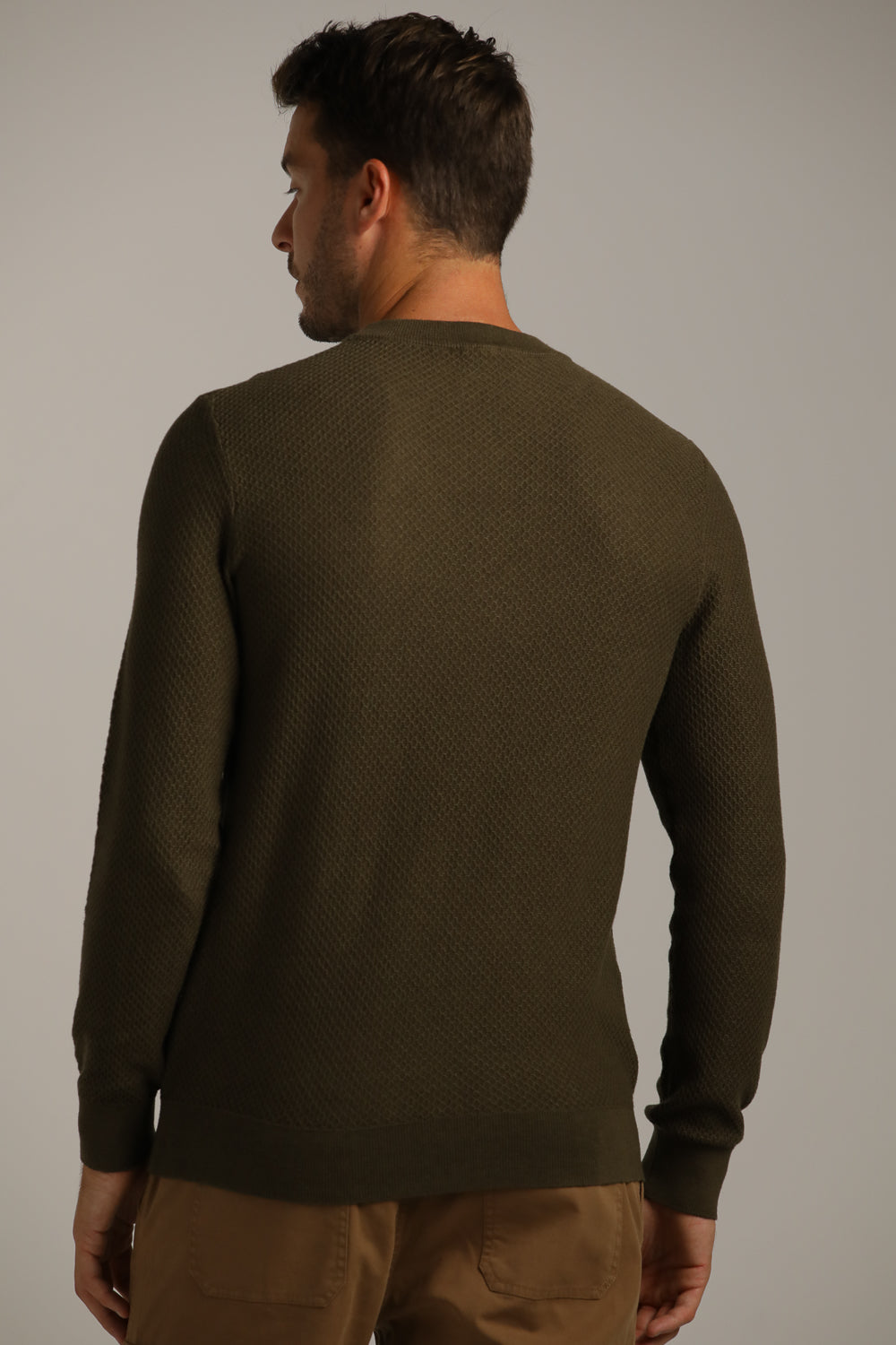 סריג במרקם צמרי ובעיצוב טקסטורה | קנת קול