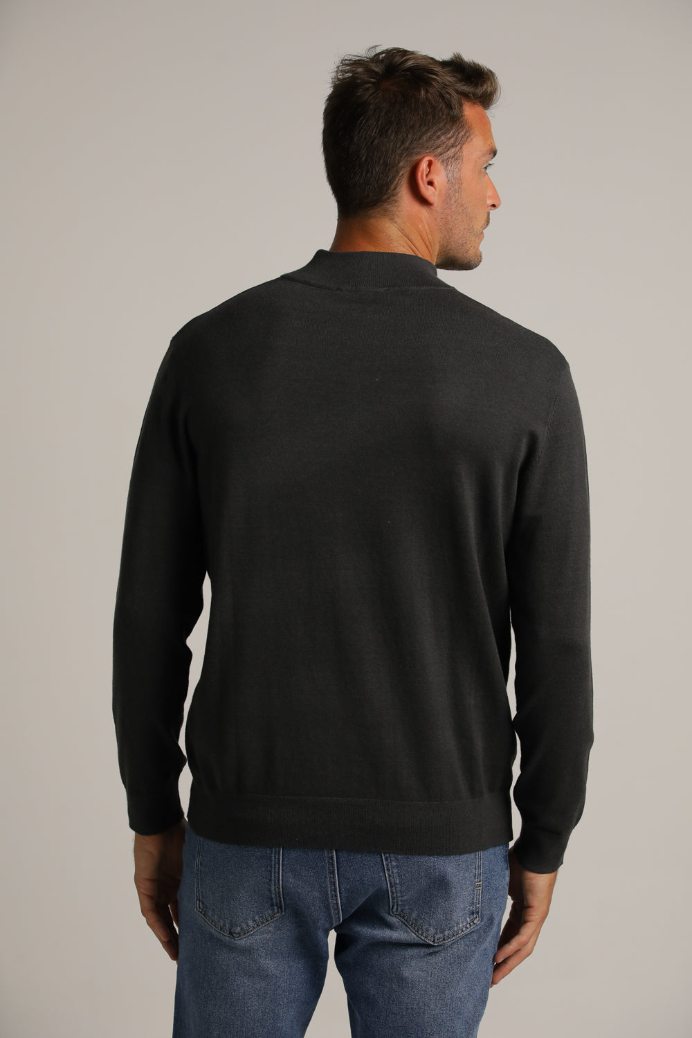 סריג עם צווארון חצי רוכסן | קנת קול