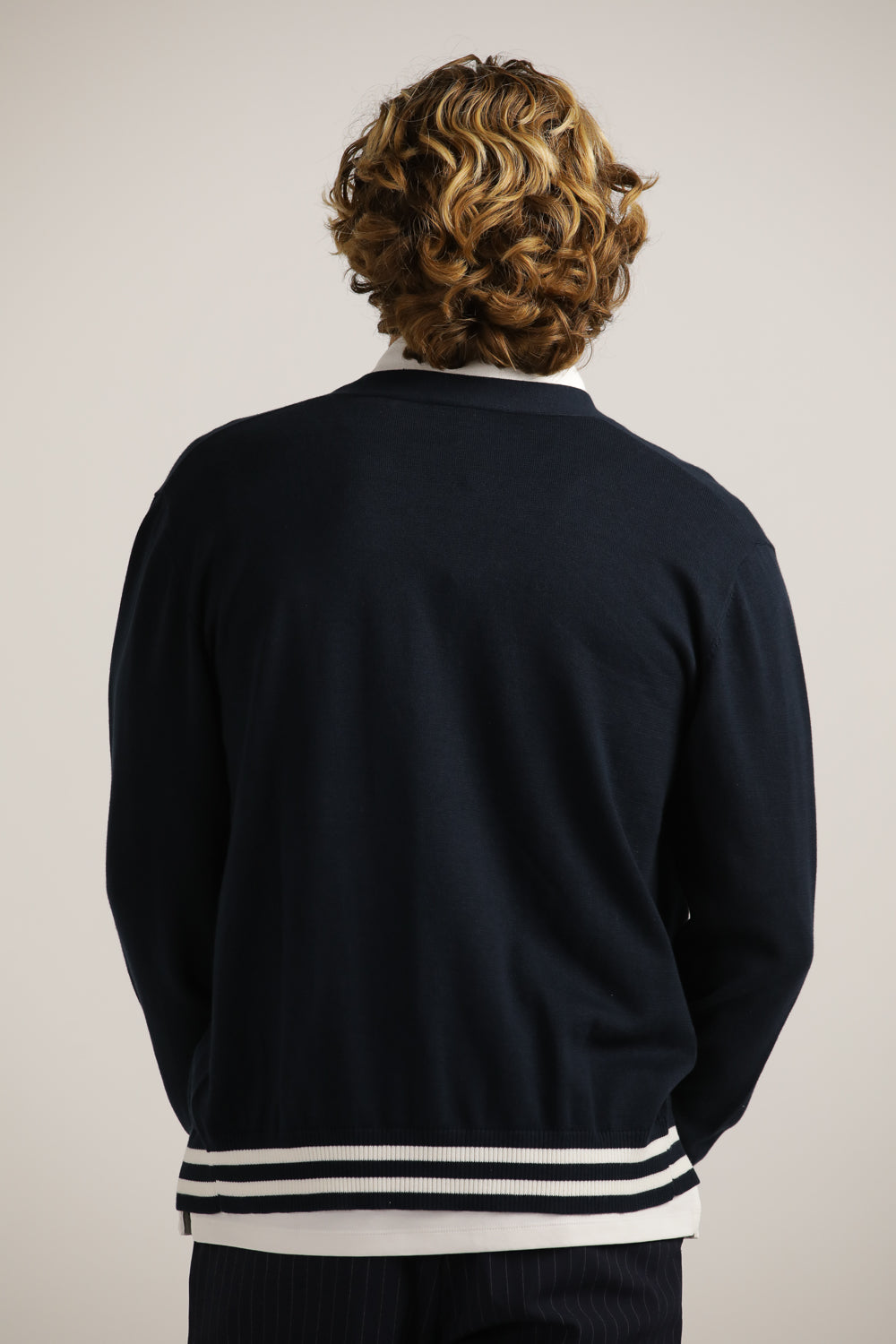 קרדיגן עם עיצוב פסים קונטרסטים | קנת קול