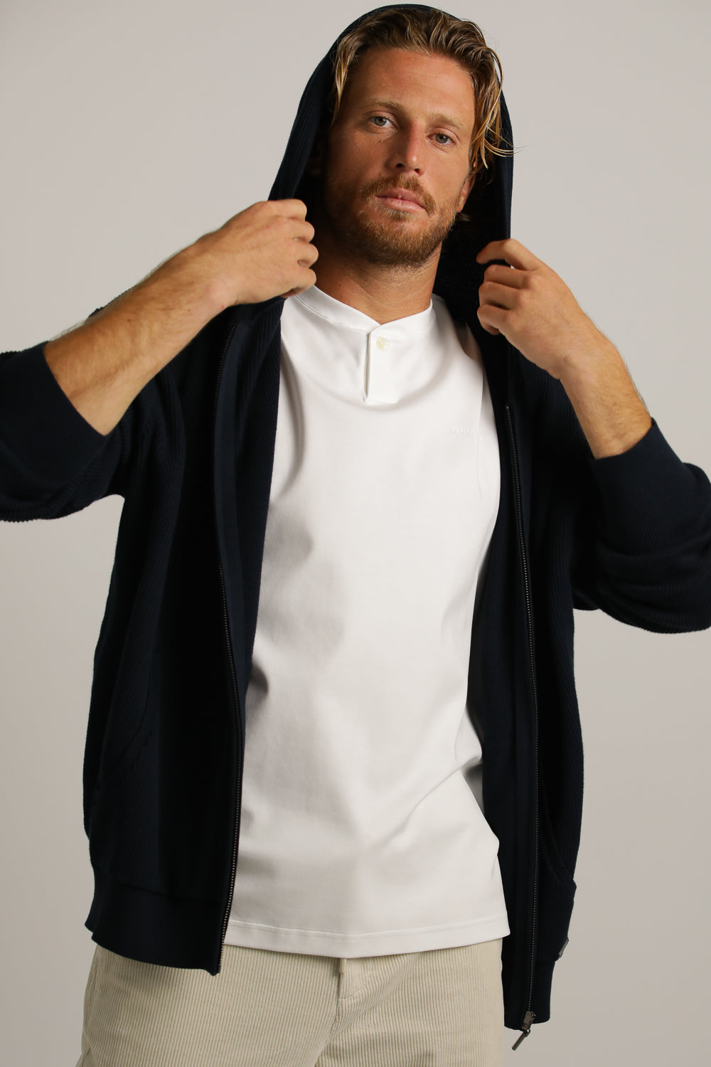 ג'קט קרדיגן עם קפוצ'ון | קנת קול