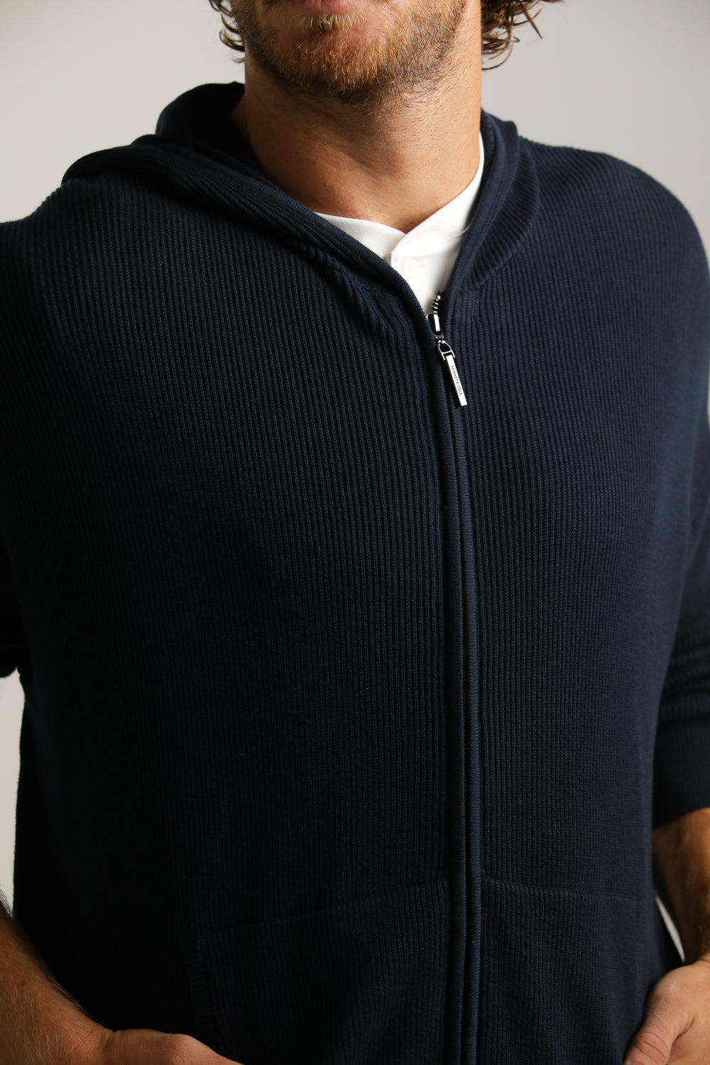 ג'קט קרדיגן עם קפוצ'ון | קנת קול