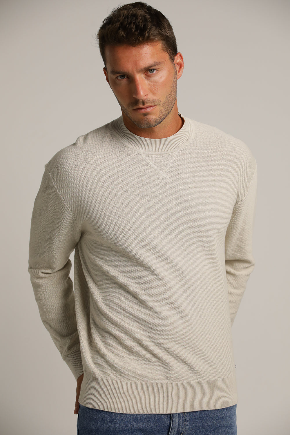 סריג דק בטקסטורת פיקה | קנת קול