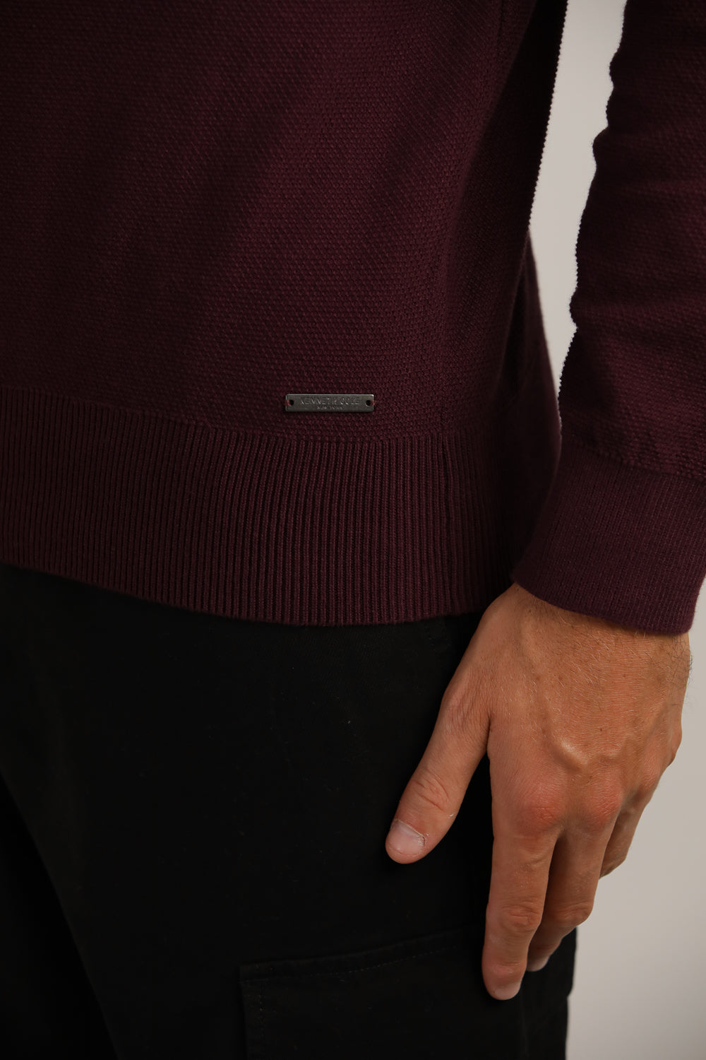 סריג דק בטקסטורת פיקה | קנת קול