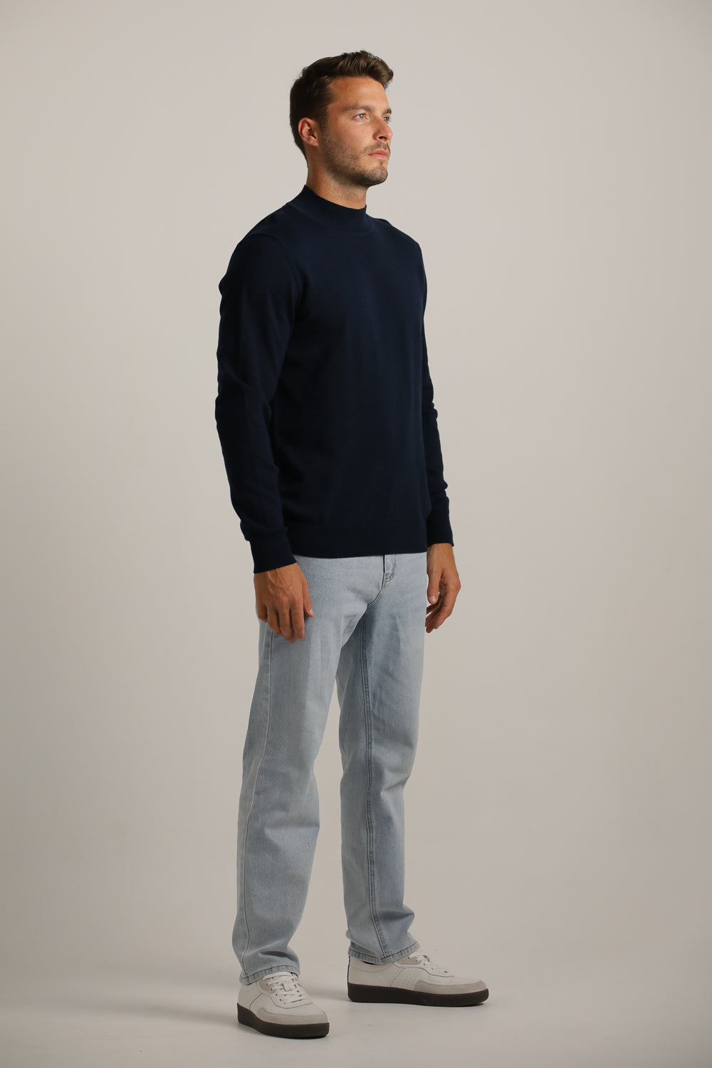 סריג עם צווארון גולף | קנת קול