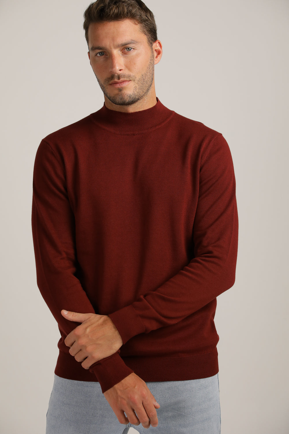 סריג עם צווארון גולף | קנת קול