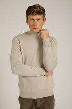 סריג עם צווארון גולף | קנת קול