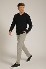 חולצת סריג עם צווארון וי | קנת קול