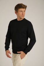 חולצת סריג עם צווארון עגול | קנת קול