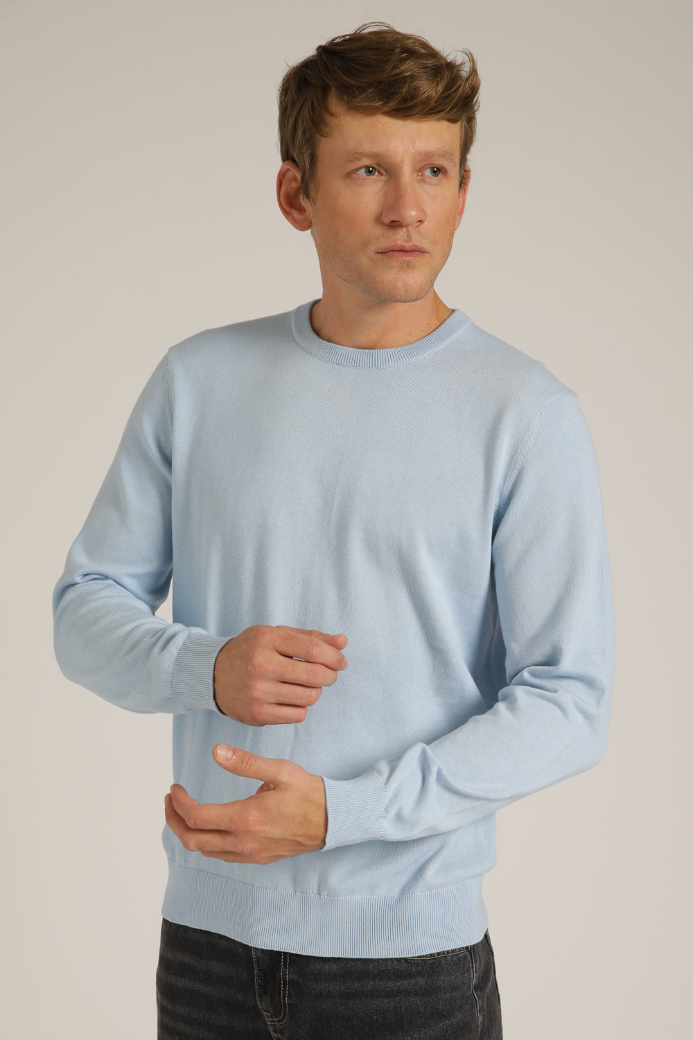 חולצת סריג עם צווארון עגול | קנת קול