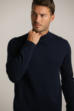 סריג דק עם צווארון גולף | קנת קול