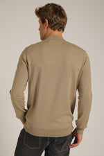 סריג דק עם צווארון גולף | קנת קול