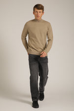 סריג דק עם צווארון גולף | קנת קול