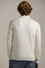 סריג דק עם צווארון גולף | קנת קול