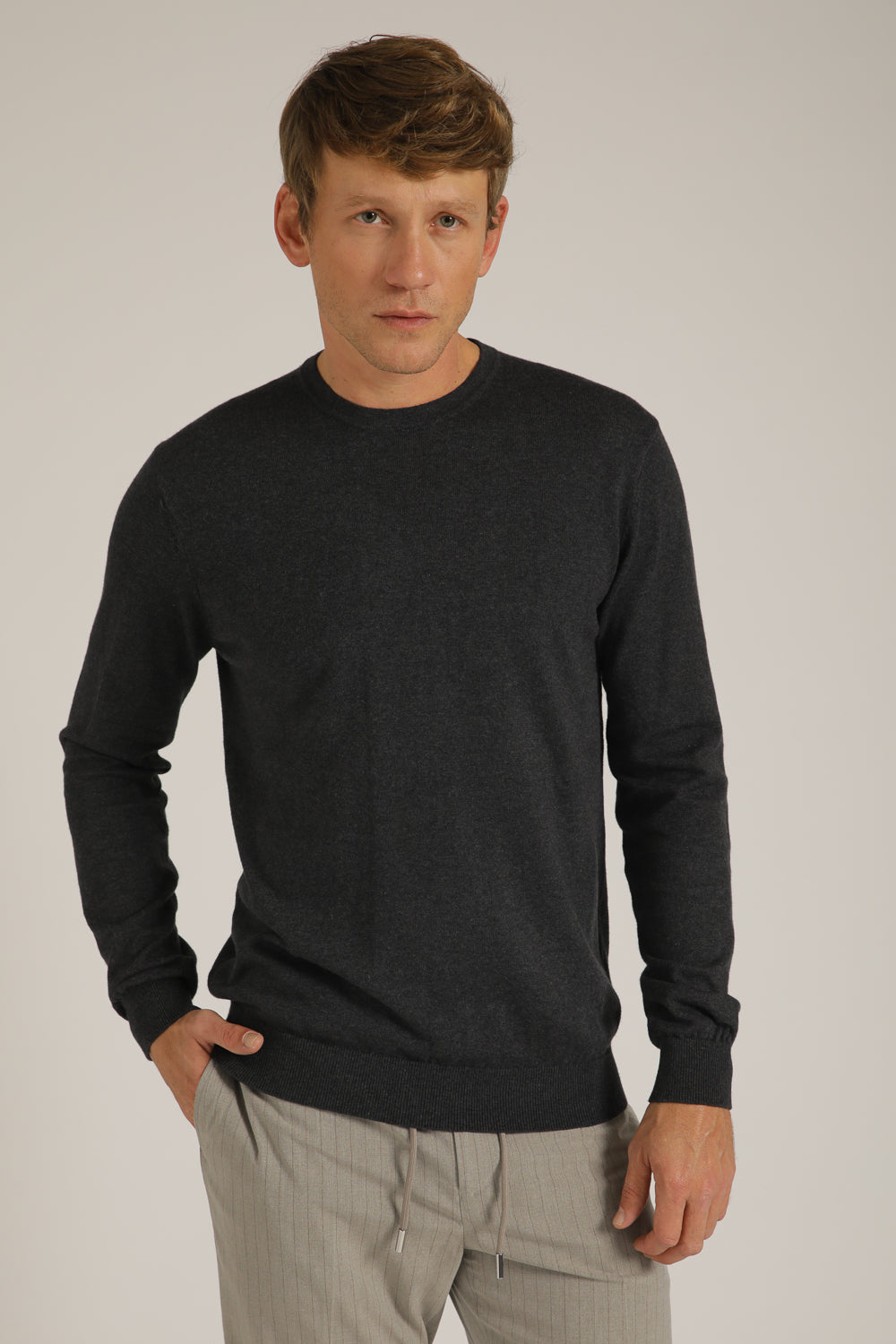 סריג ארוך עם צווארון עגול | קנת קול