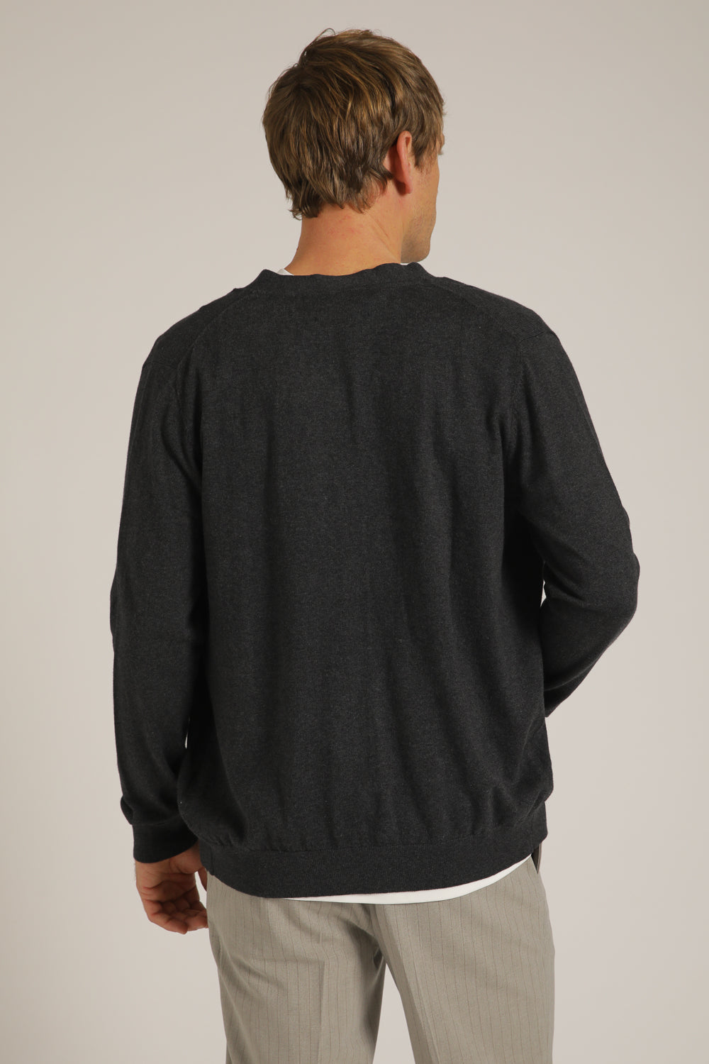 קרדיגן סריג עם כפתורים | קנת קול