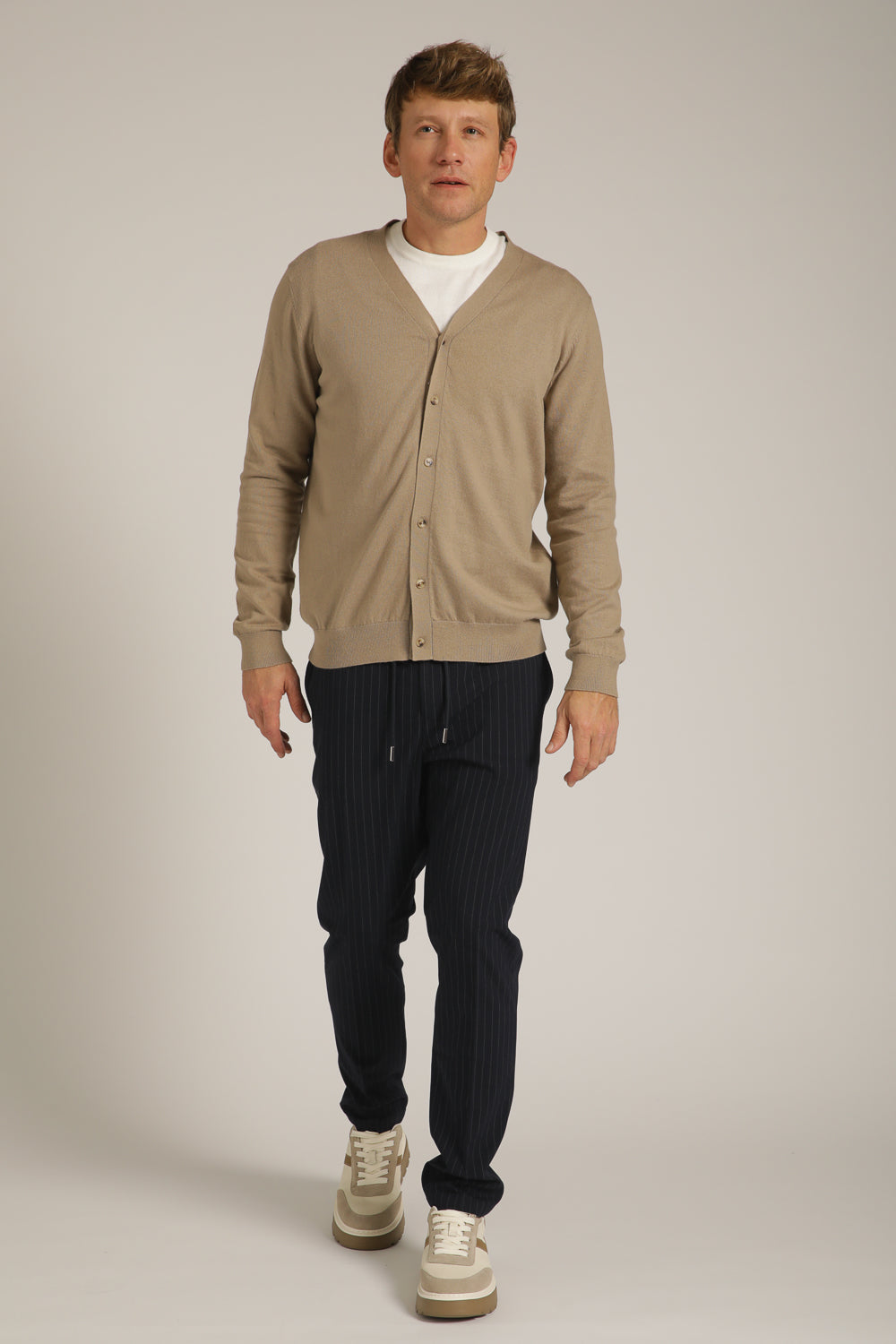 קרדיגן סריג עם כפתורים | קנת קול