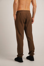 מכנסי טרנינג בטקסטורת וואפל | קנת קול