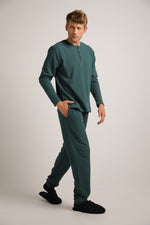 מכנסי טרנינג בטקסטורת וואפל | קנת קול