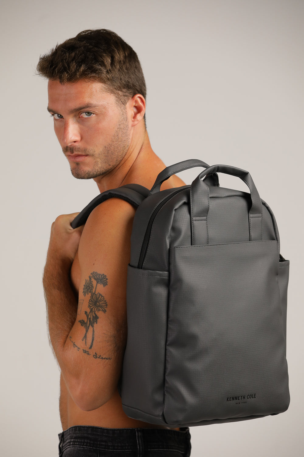 תיק גב לגברים | קנת קול