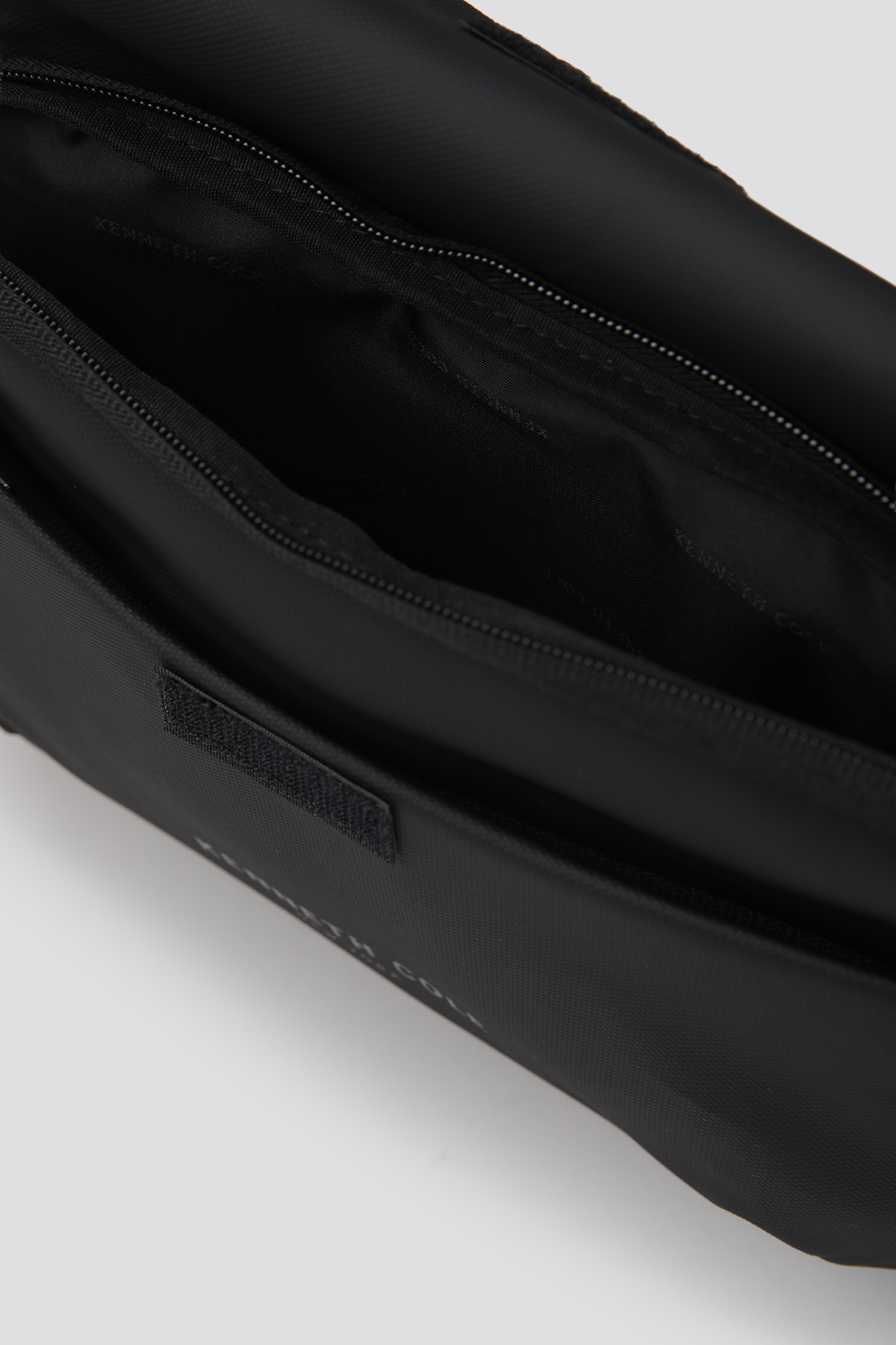 תיק גב עם נרתיק צד נשלף | קנת קול