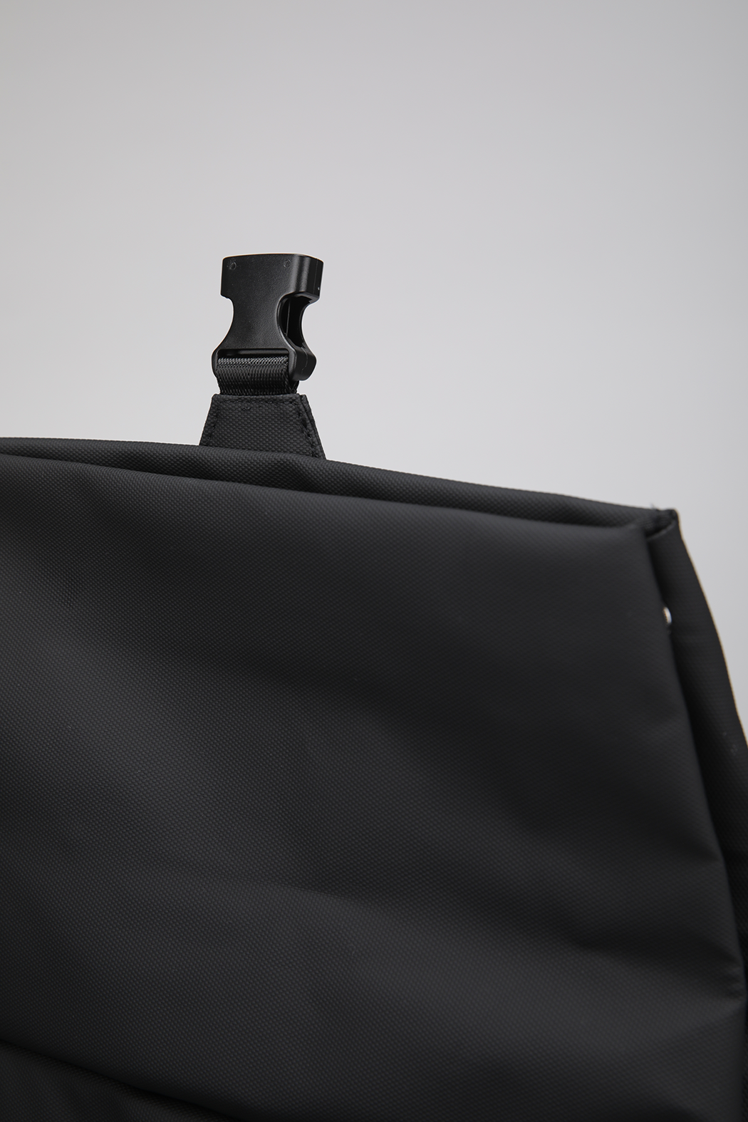 תיק גב עם נרתיק צד נשלף | קנת קול