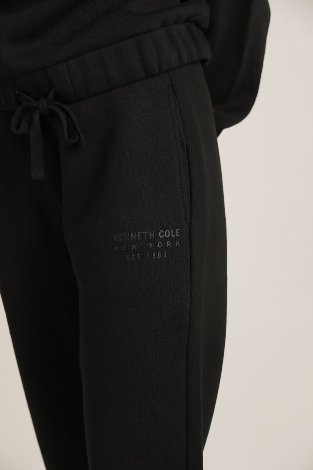 מכנסיים ארוכים עם סיומת גומי | קנת קול