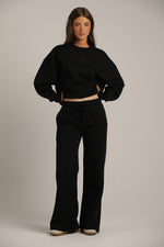 מכנסי טרנינג בגזרה רחבה | קנת קול