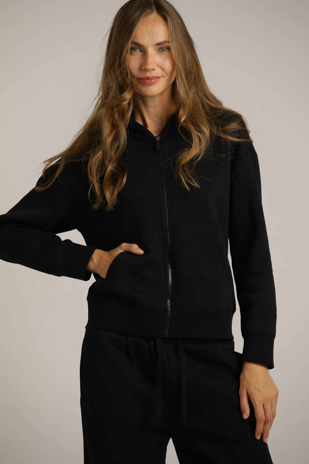 סווטשירט עם כובע קפוצ'ון | קנת קול