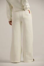 מכנסי טרנינג מתרחבים | קנת קול