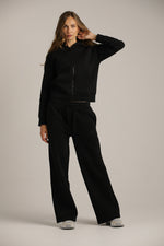 מכנסי טרנינג מתרחבים | קנת קול