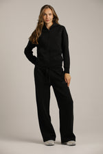 מכנסי טרנינג מתרחבים | קנת קול