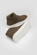 סניקרס גבוהות בצבע חום לגברים | קנת קול