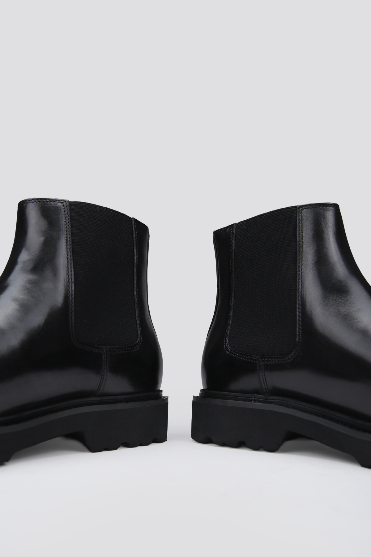 מגפוני עור בסגנון צ'לסי | קנת קול