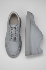 סניקרס עור אלגנטיות | קנת קול