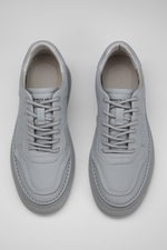 סניקרס עור אלגנטיות | קנת קול